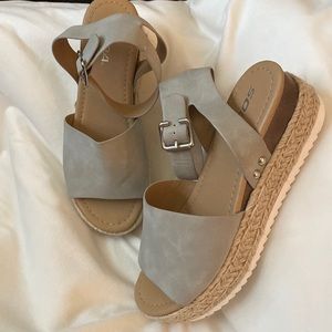 Grey Platform Sandals, Brand New.